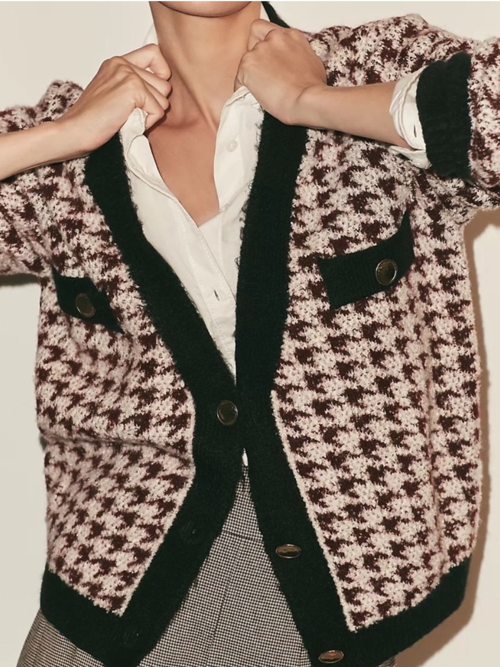 Anthropologie Maeve Houndstooth Knit Cardigan in Burgundy & Cream L - Picture 7 of 7